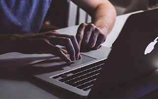 裁判争议不断！五大联赛裁判判罚盘点，五大联赛裁判薪资